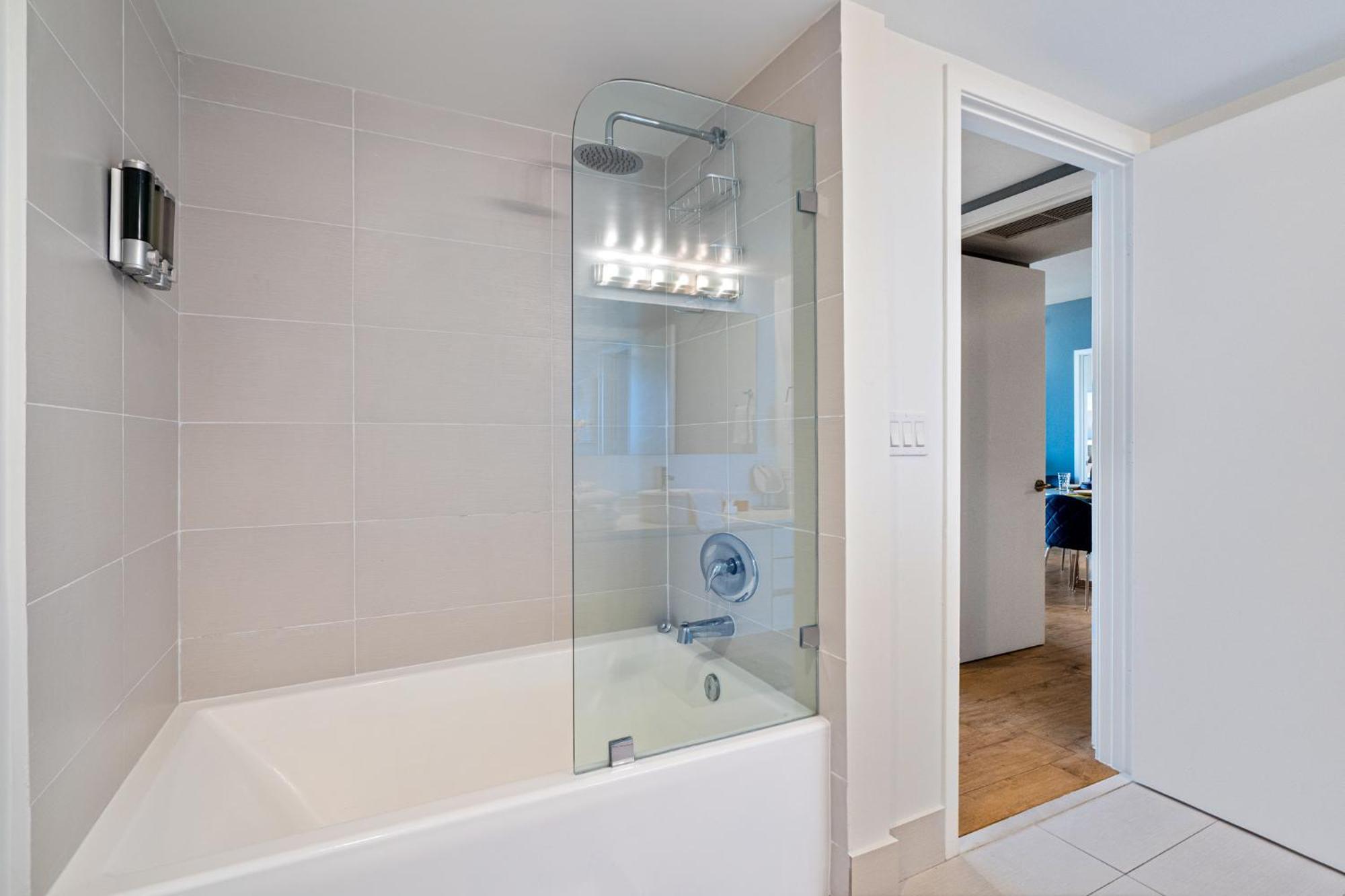 Ocean Views - Pool & Gym - Pet Friendly - Close To Beach ハランデール・ビーチ エクステリア 写真