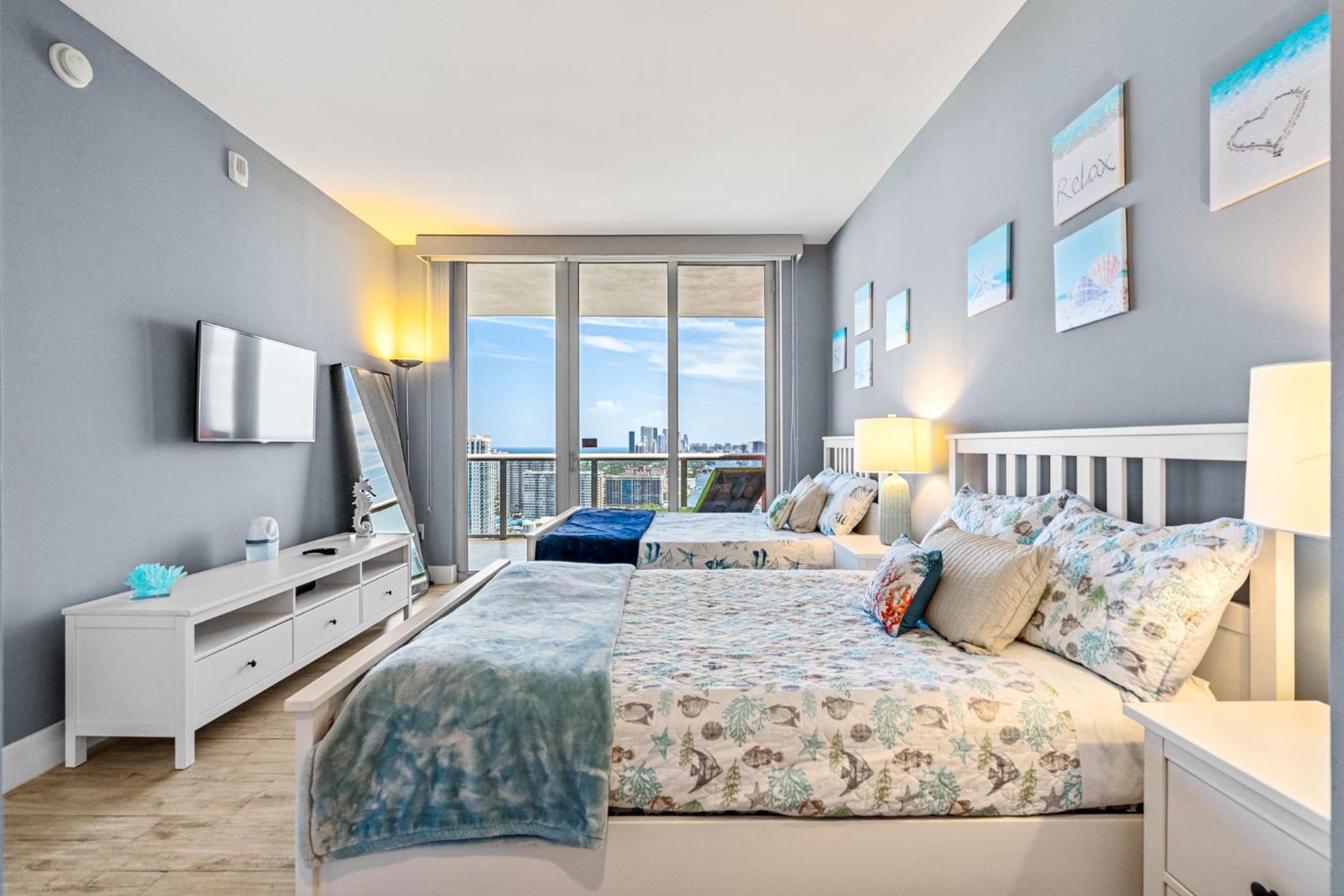 Ocean Views - Pool & Gym - Pet Friendly - Close To Beach ハランデール・ビーチ エクステリア 写真